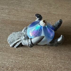 Rare Perth Pewter 1989 Dragon Claw with Glass Oil Lamp